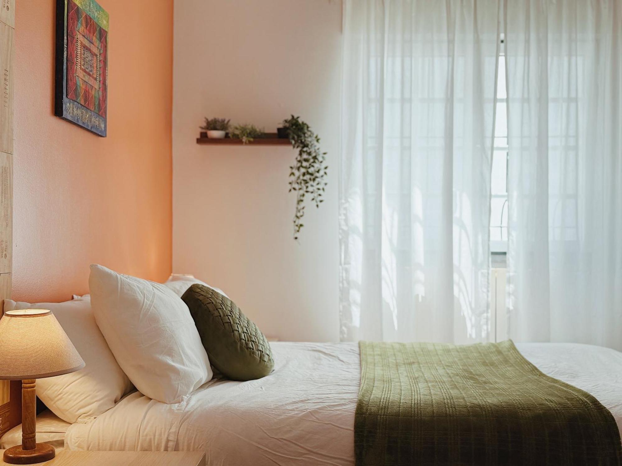 Coastal Garden Paradise Retreat- 6 Min From The Beach Charneca  Exterior foto