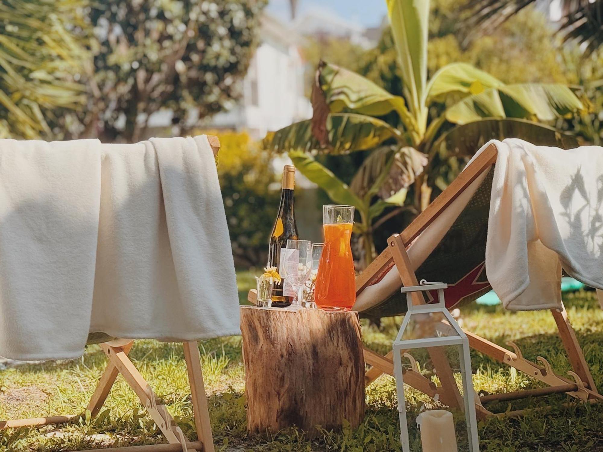 Coastal Garden Paradise Retreat- 6 Min From The Beach Charneca  Exterior foto